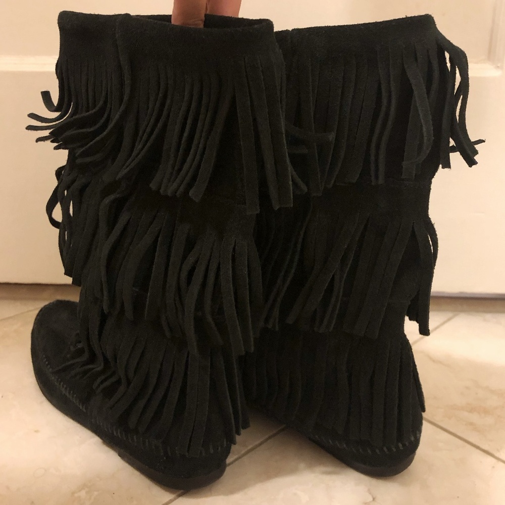 Minnetonka Black Triple Fringe Suede Boot - Picture 4 of 5